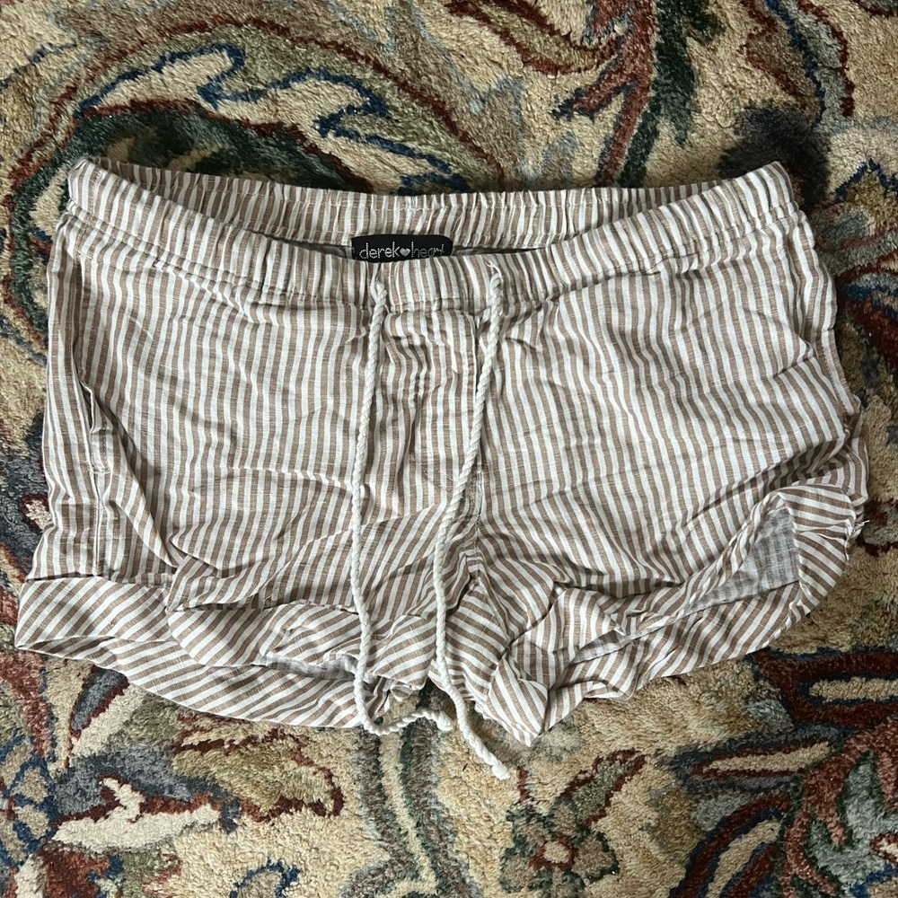 Derek Heart Striped Shorts